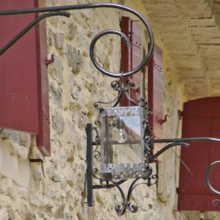 Maison De